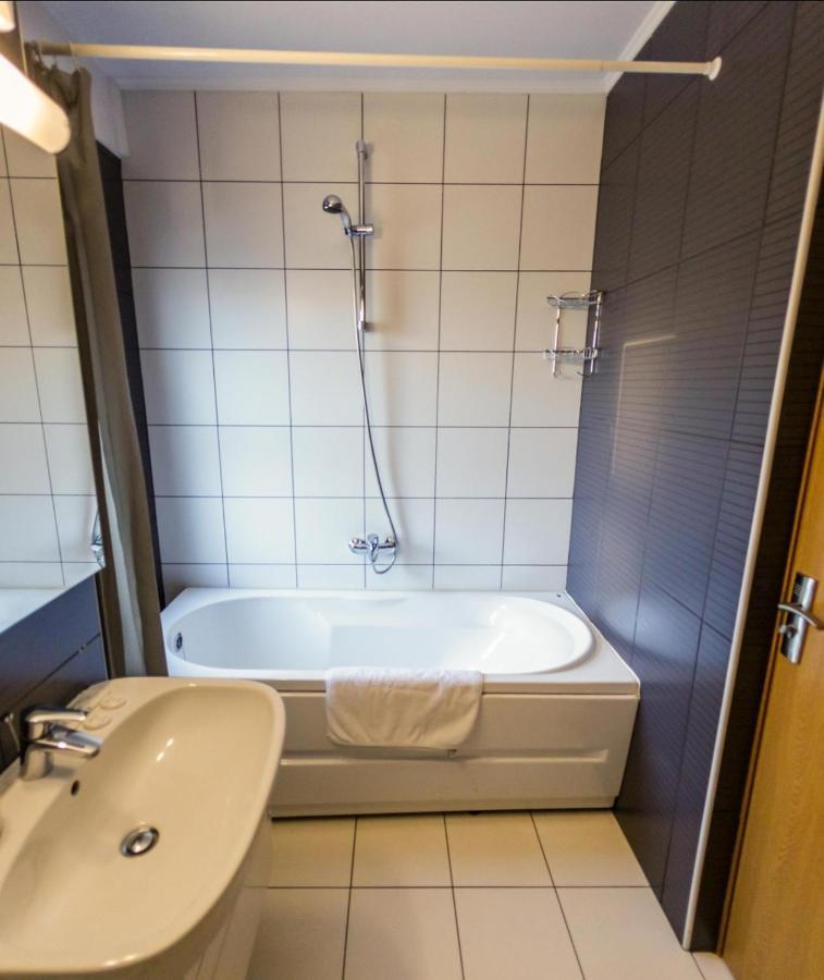Апартаменти Apartament Business Langa Vivo Mall Бая-Маре Екстер'єр фото